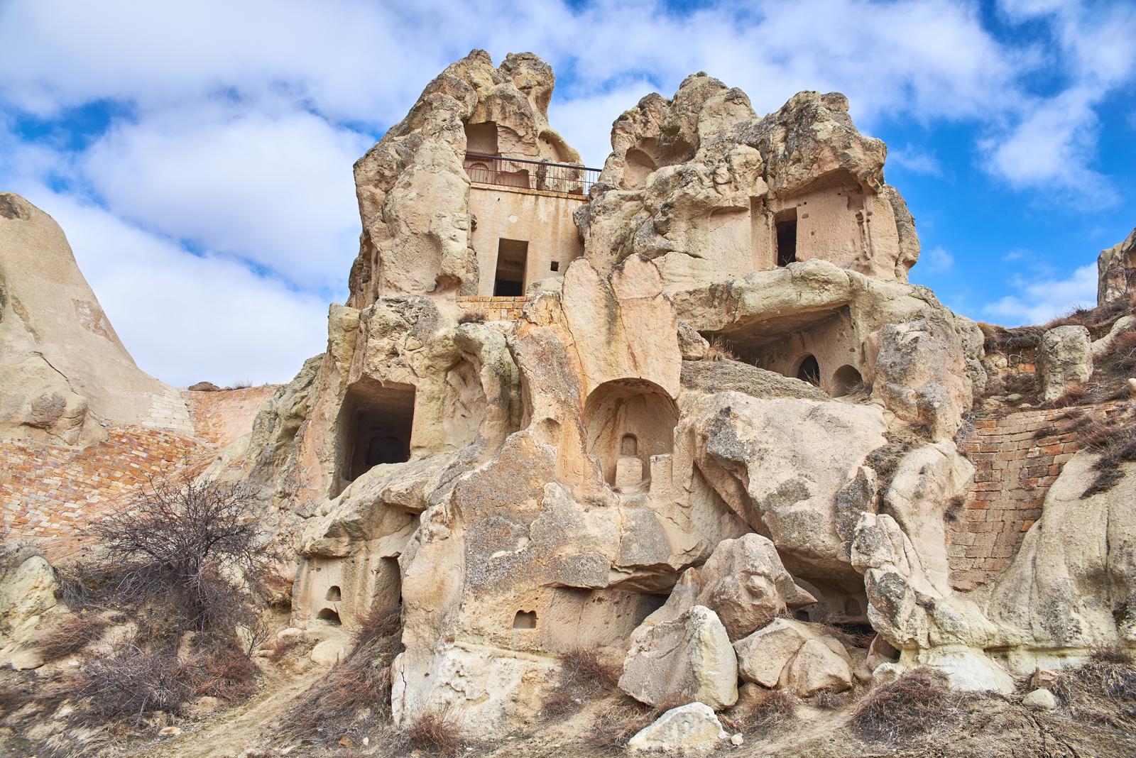 Scopri Dove si trova la Cappadocia: un viaggio incantato tra le rocce